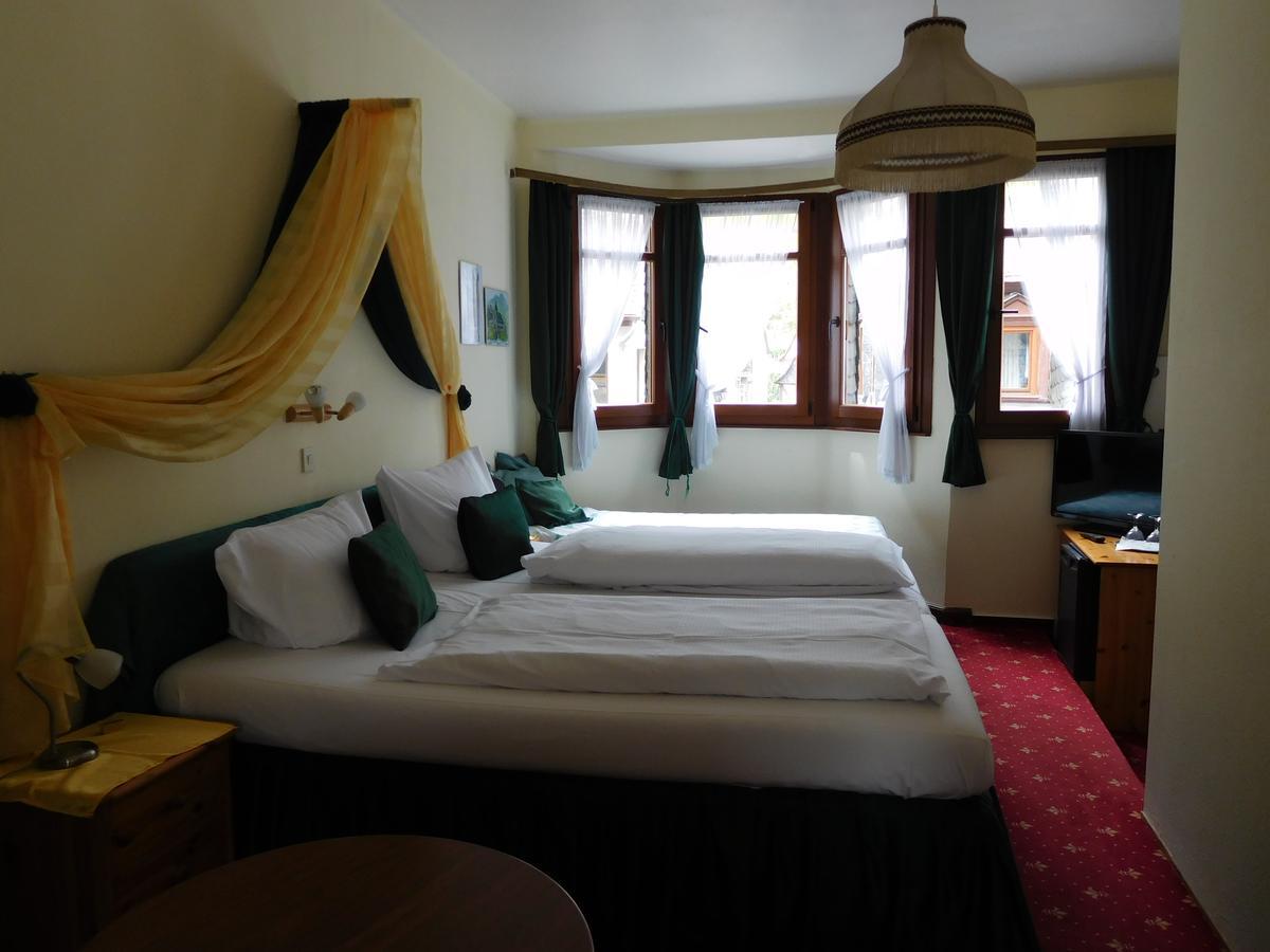باشاراش Hotel Kranenturm المظهر الخارجي الصورة