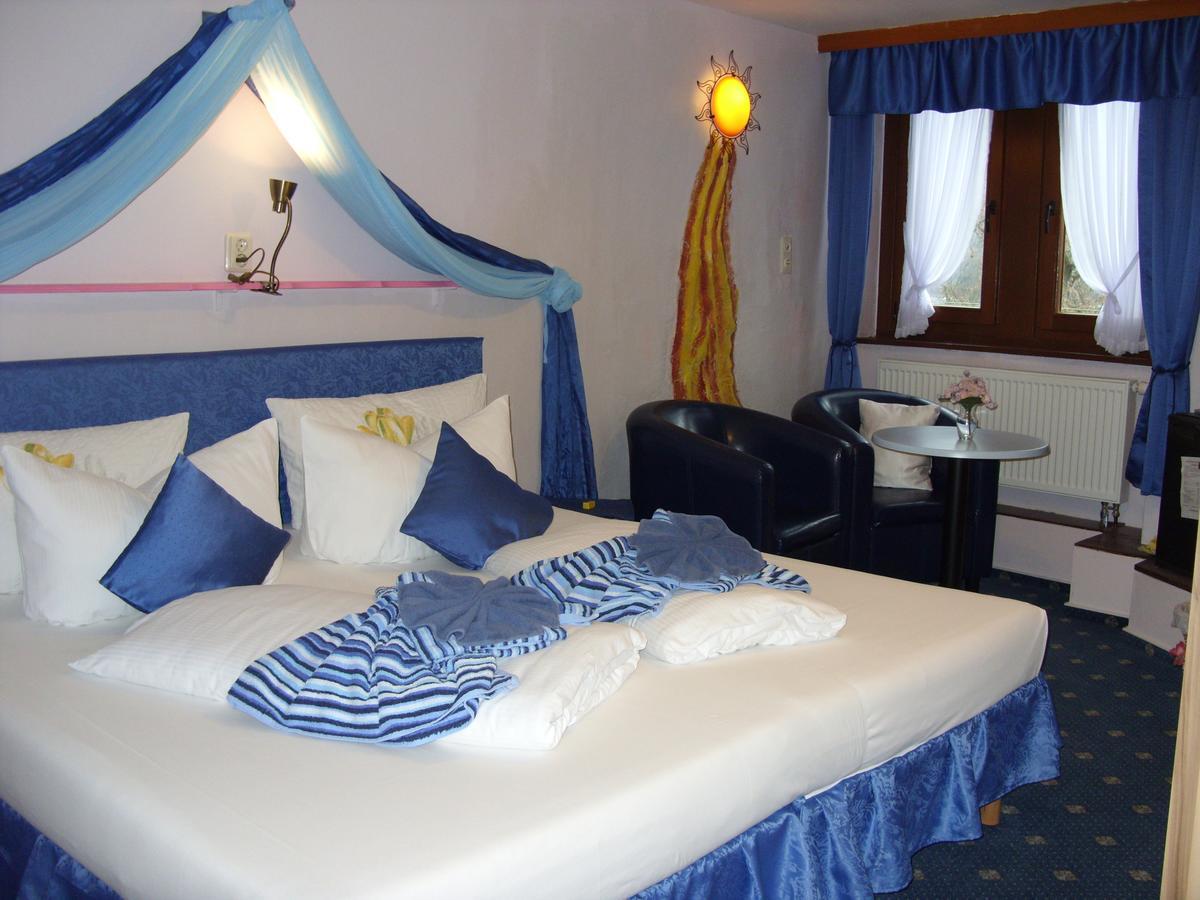 باشاراش Hotel Kranenturm المظهر الخارجي الصورة