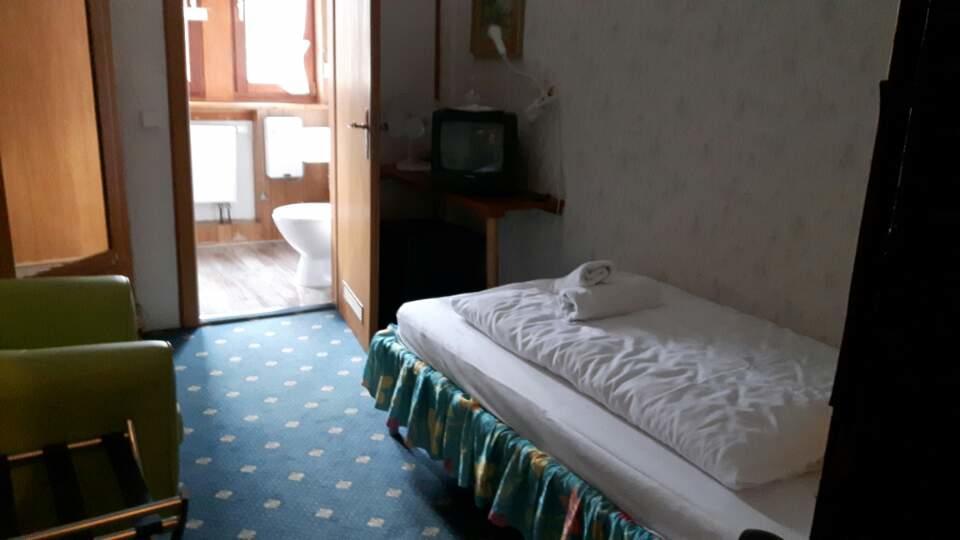 باشاراش Hotel Kranenturm المظهر الخارجي الصورة